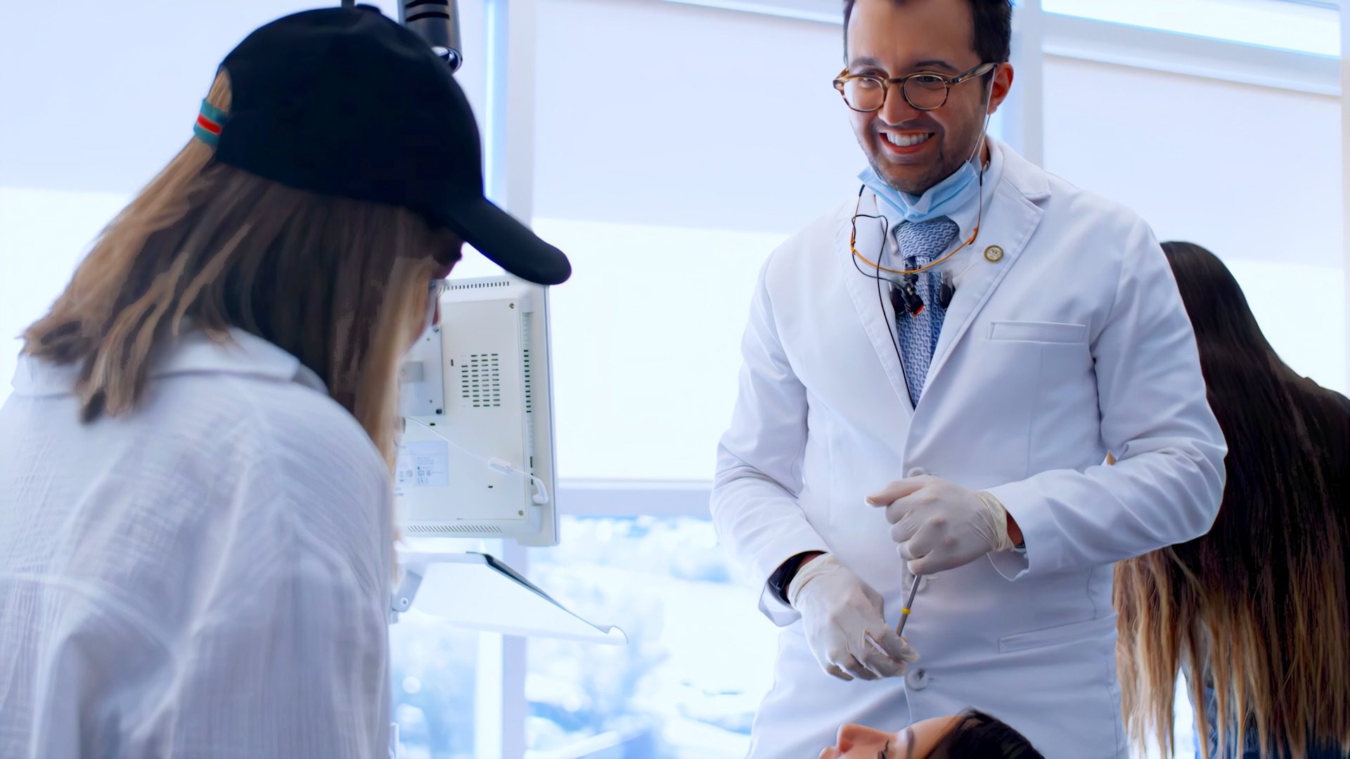 Northridge Orthodontist Dr. Dadjoo Orthodontist Northridge